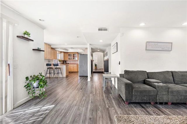 11901 Vista De Cerros, Moreno Valley, CA 92555
