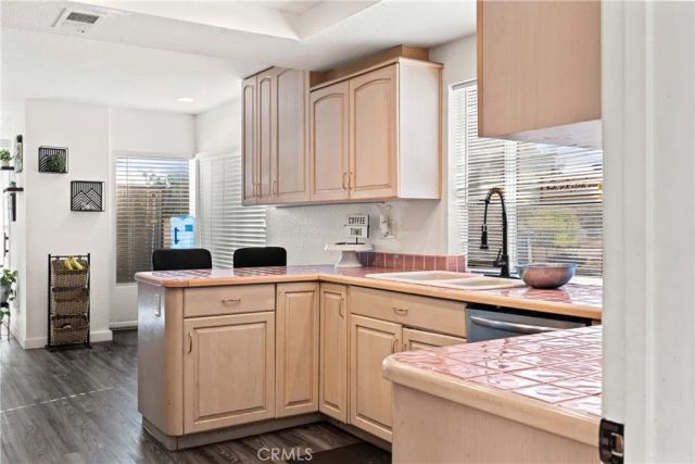 11901 Vista De Cerros, Moreno Valley, CA 92555