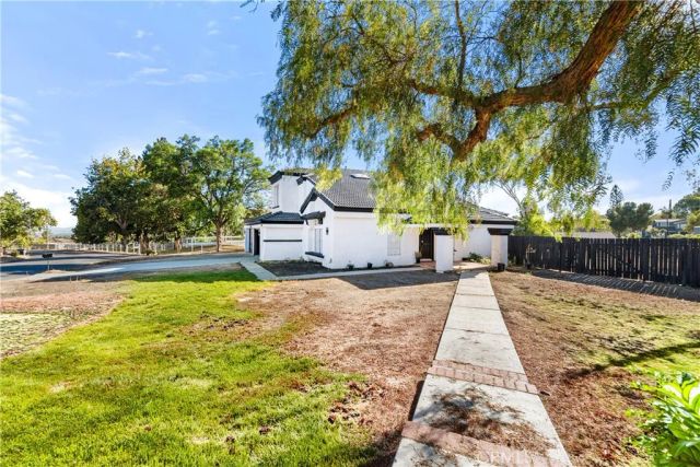 11901 Vista De Cerros, Moreno Valley, CA 92555