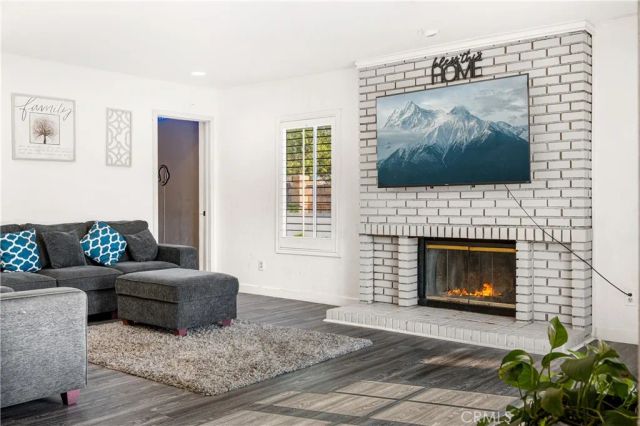11901 Vista De Cerros, Moreno Valley, CA 92555