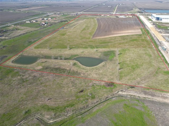 1251 Fm 3349, Taylor, TX 76574
