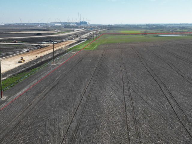 1251 Fm 3349, Taylor, TX 76574