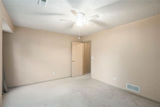 1412 SE Lexington Avenue, Lee's Summit, MO 64081