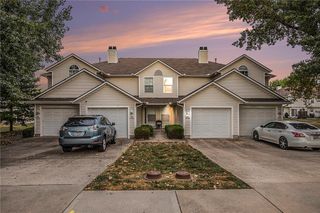 1412 SE Lexington Avenue, Lee's Summit, MO 64081