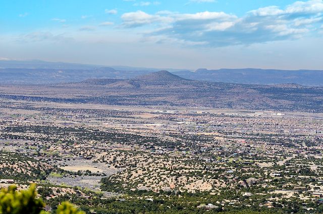 205 Double Arrow A, Santa Fe, NM 87505