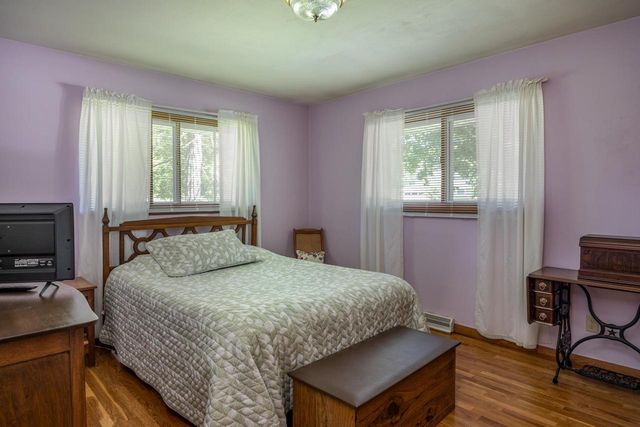 6021 N ROSEWOOD DRIVE, Appleton, WI 54913