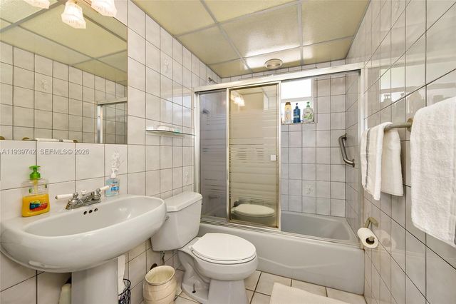 11431 SW 193rd Ter, Miami, FL 33157