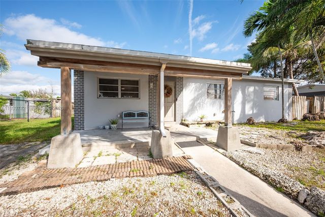 11431 SW 193rd Ter, Miami, FL 33157