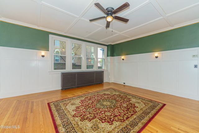 198 9th Street, Troy, NY 12180