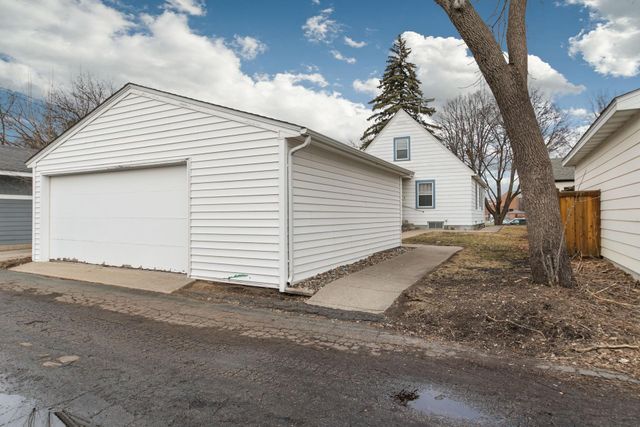 1368 Hartford Avenue, Saint Paul, MN 55116