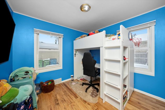 9154 Ridgeland Avenue, Oak Lawn, IL 60453