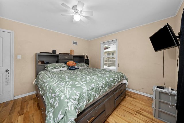 9154 Ridgeland Avenue, Oak Lawn, IL 60453