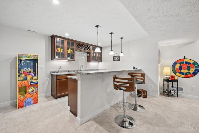 438 Pleasant Ridge Drive, Lebanon, OH 45036
