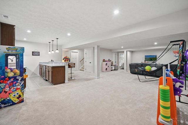 438 Pleasant Ridge Drive, Lebanon, OH 45036