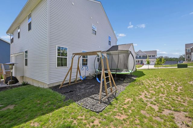 438 Pleasant Ridge Drive, Lebanon, OH 45036