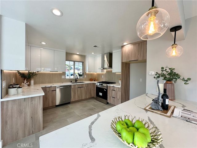 1260 Summershade, La Habra, CA 90631