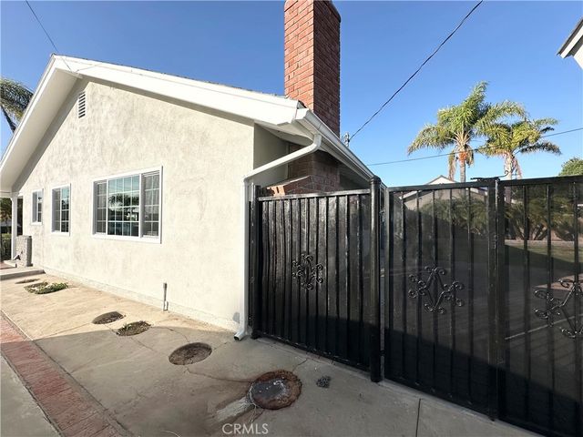 1260 Summershade, La Habra, CA 90631