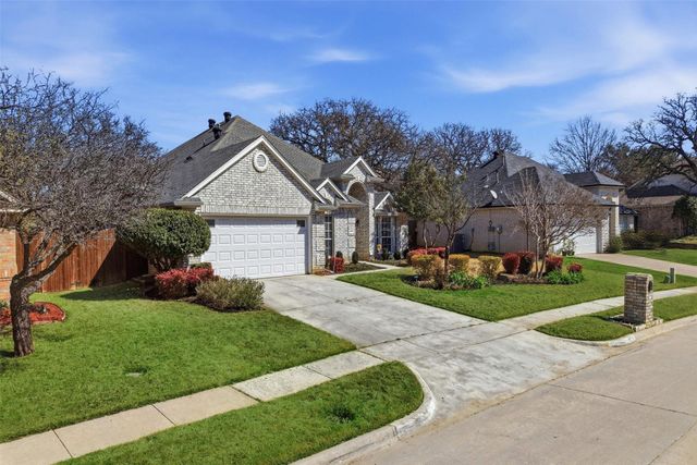 2609 Westwind Drive, Corinth, TX 76210