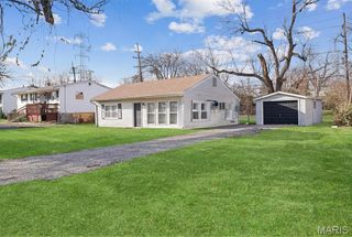 11893 Bridgevale Avenue, St Louis, MO 63138