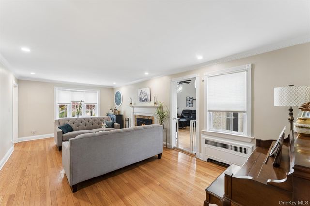 2332 Coventry Road, Baldwin, NY 11510