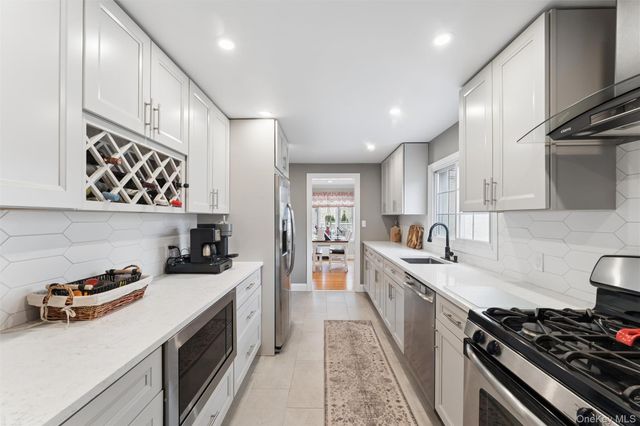 2332 Coventry Road, Baldwin, NY 11510