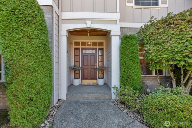 3402 42nd Avenue NE, Tacoma, WA 98422