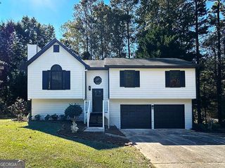 18 Hawk Drive, Hiram, GA 30141