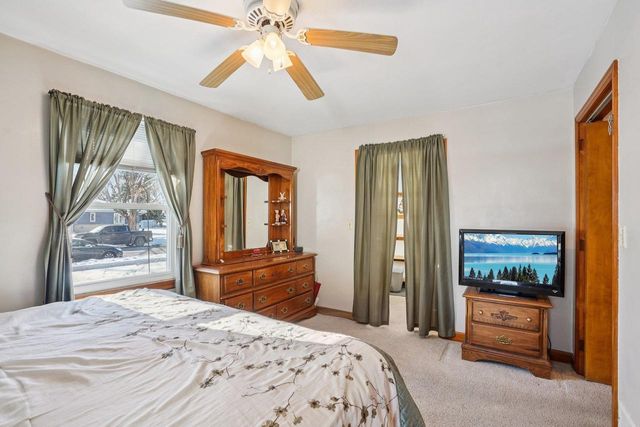 203 South Street, Juneau, WI 53039