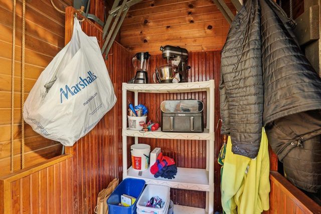 203 South Street, Juneau, WI 53039