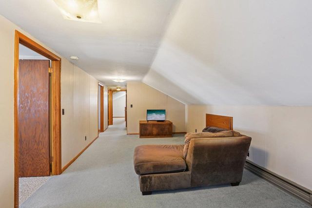 203 South Street, Juneau, WI 53039