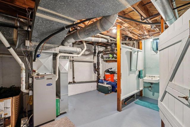 203 South Street, Juneau, WI 53039