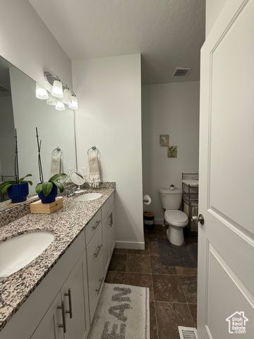 158 E POLARIS DR, Saratoga Springs, UT 84045