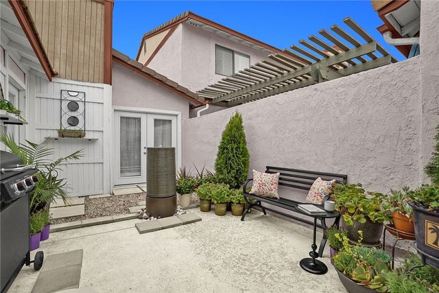 10978 Buckingham Way, Montclair, CA 91763