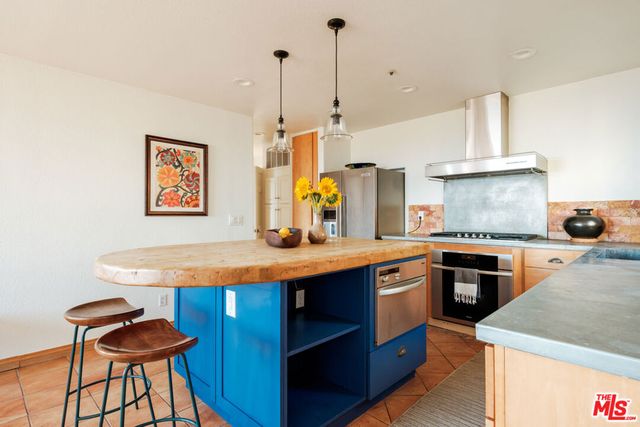 3029 Sequit Drive, Malibu, CA 90265