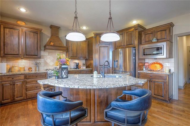 9604 NE 91st Terrace, Kansas City, MO 64157