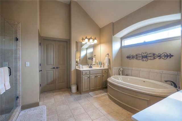 9604 NE 91st Terrace, Kansas City, MO 64157