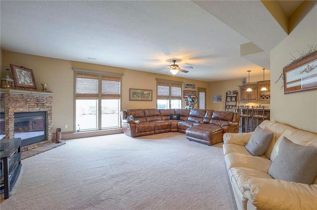 9604 NE 91st Terrace, Kansas City, MO 64157