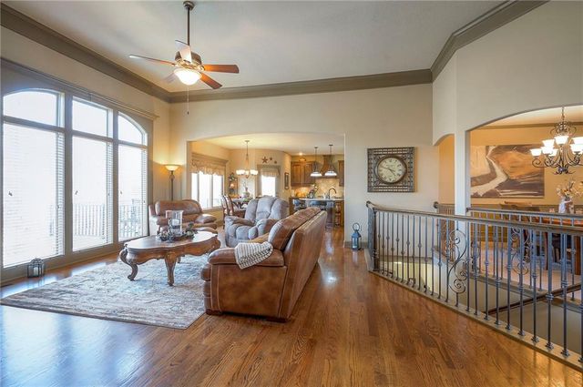 9604 NE 91st Terrace, Kansas City, MO 64157