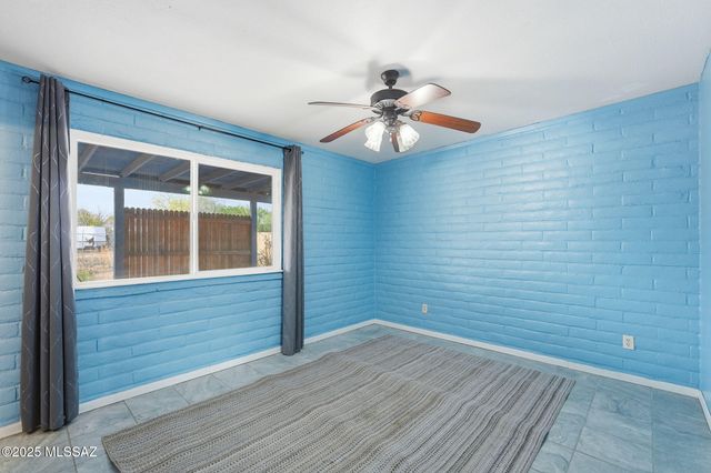 4922 W De La Canoa Drive, Amado, AZ 85645