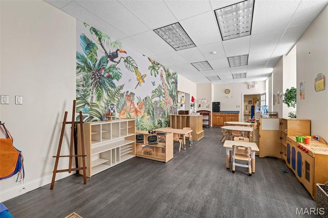 8212 Alabama Avenue, St Louis, MO 63111