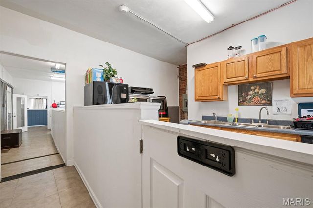 8212 Alabama Avenue, St Louis, MO 63111