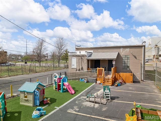 8212 Alabama Avenue, St Louis, MO 63111