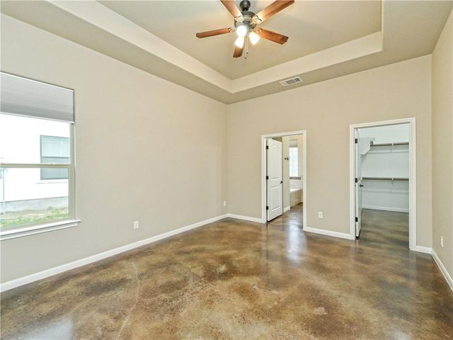 323 Kaanapali LN, Bastrop, TX 78602