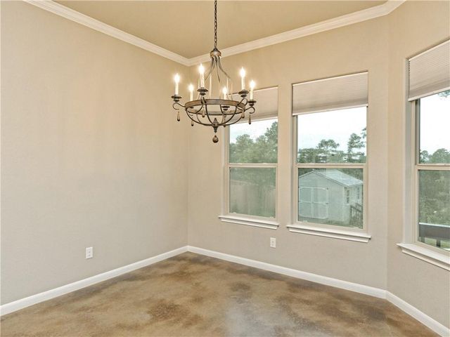 323 Kaanapali LN, Bastrop, TX 78602
