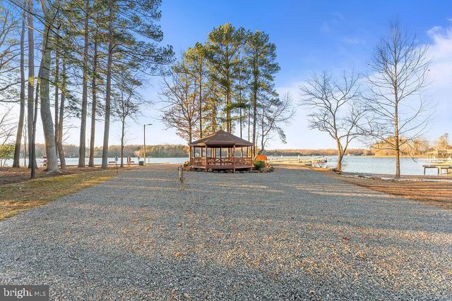 1339 MOODY TOWN ROAD, Bumpass, VA 23024