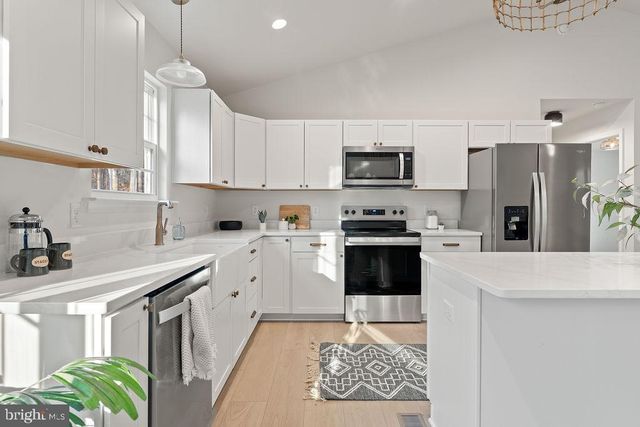 1339 MOODY TOWN ROAD, Bumpass, VA 23024