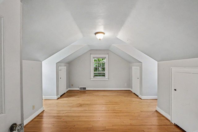 2126 Benjamin Avenue, Kalamazoo City, MI 49008