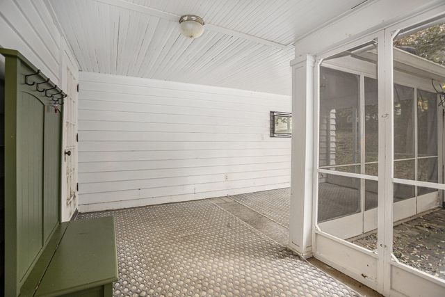 2126 Benjamin Avenue, Kalamazoo City, MI 49008