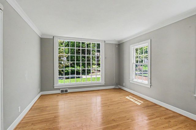 2126 Benjamin Avenue, Kalamazoo City, MI 49008