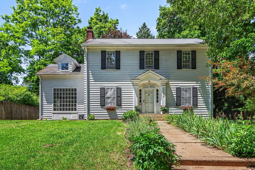2126 Benjamin Avenue, Kalamazoo City, MI 49008